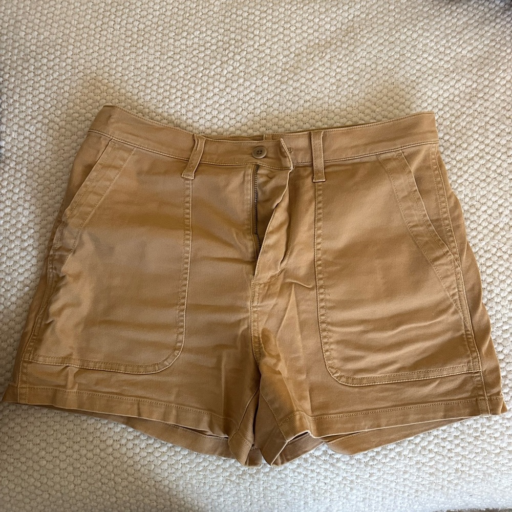 Women's Tan Shorts